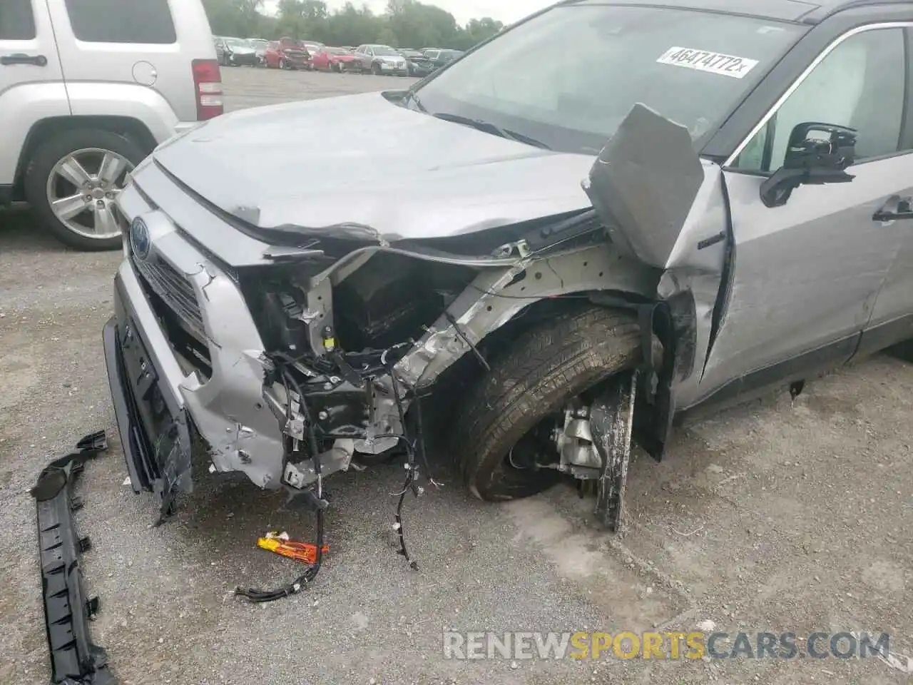 9 Photograph of a damaged car 4T3E6RFV3MU057483 TOYOTA RAV4 2021