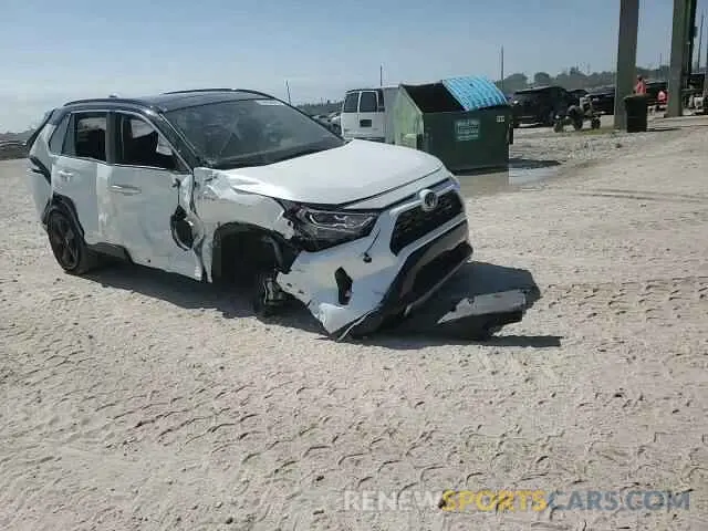 14 Photograph of a damaged car 4T3E6RFV3MU061808 TOYOTA RAV4 2021