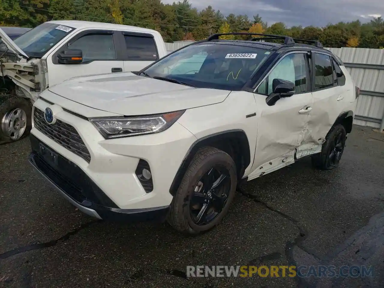 2 Photograph of a damaged car 4T3E6RFV4MU012195 TOYOTA RAV4 2021