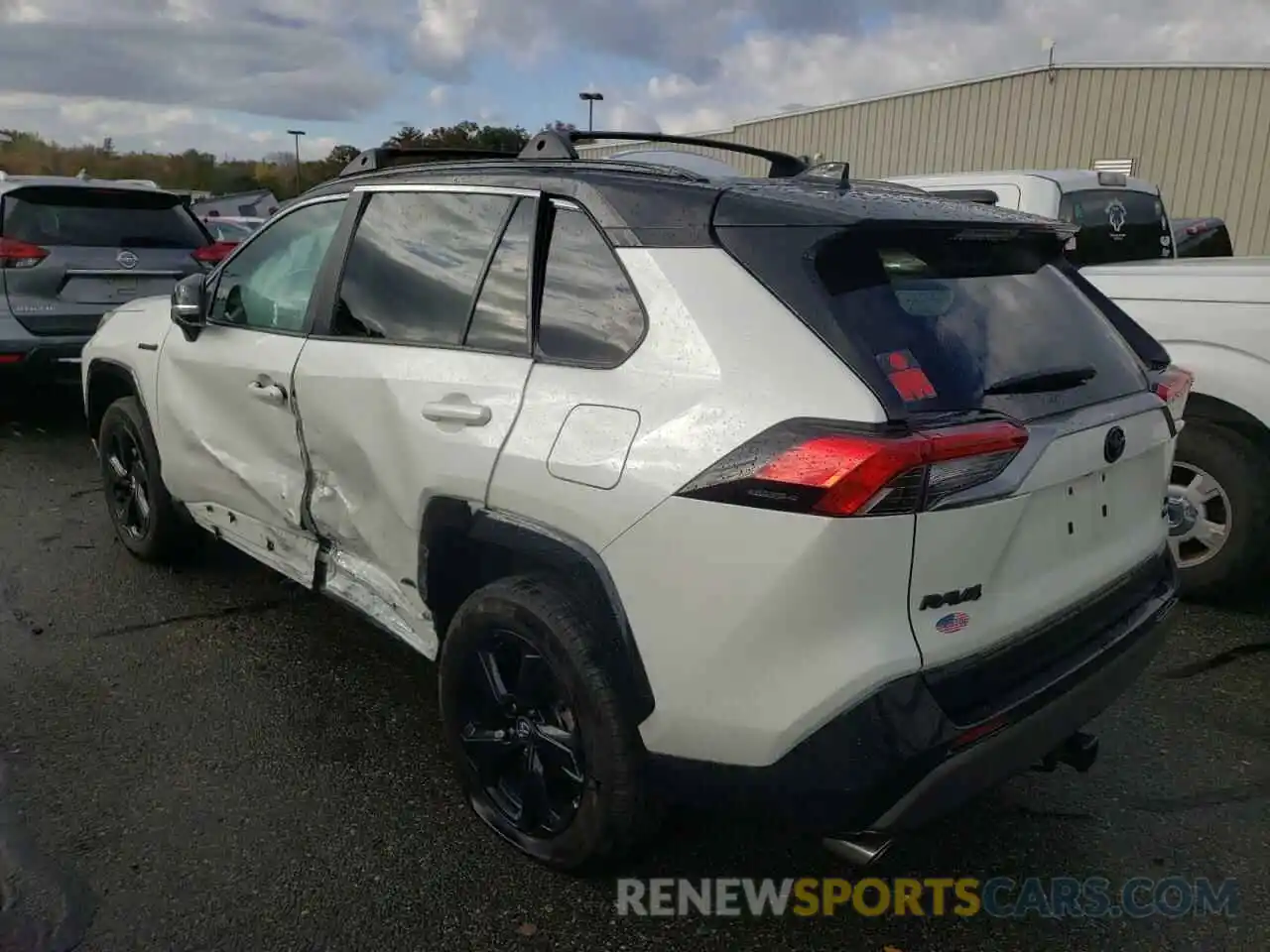 3 Photograph of a damaged car 4T3E6RFV4MU012195 TOYOTA RAV4 2021