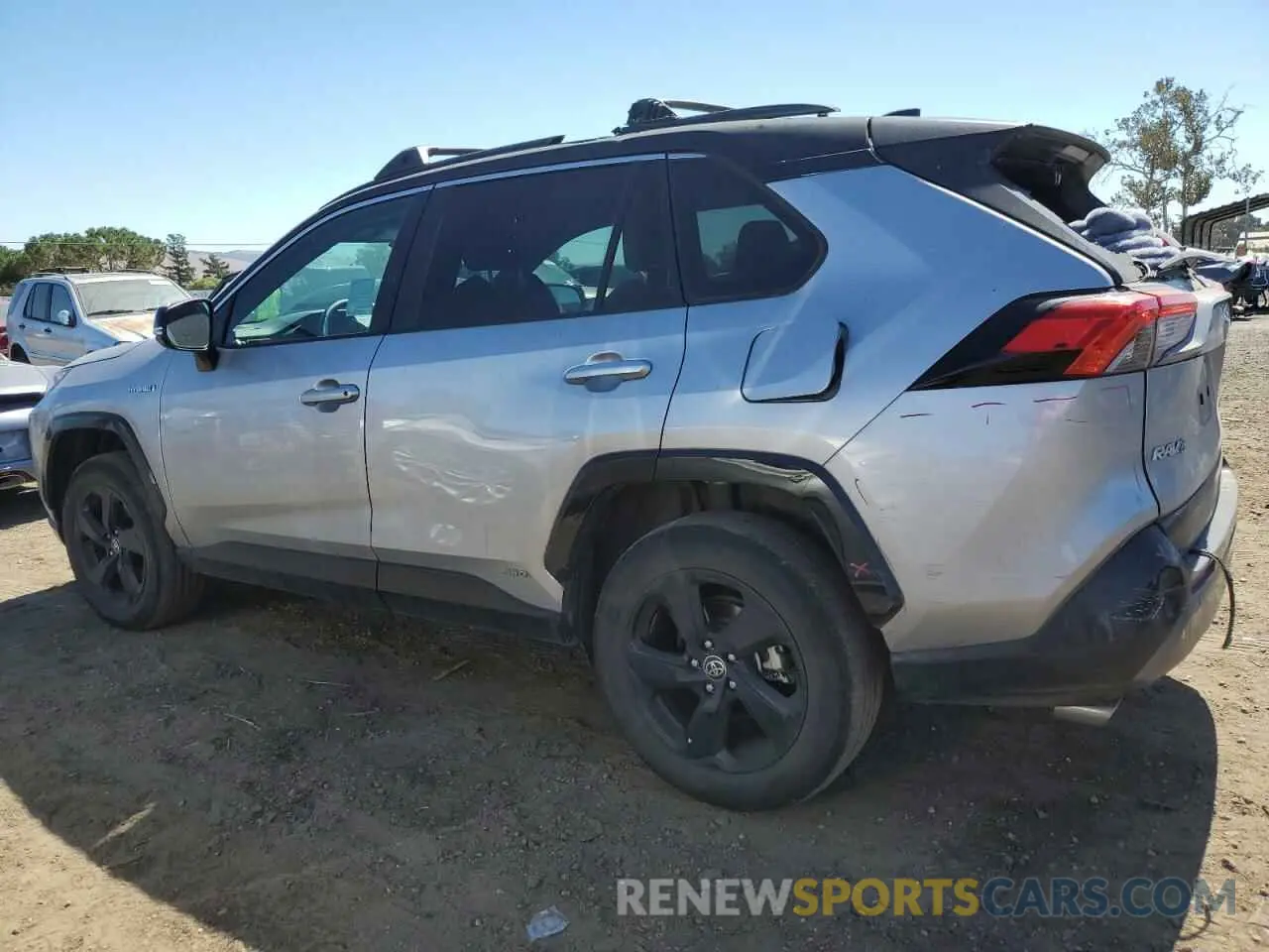 2 Photograph of a damaged car 4T3E6RFV6MU053802 TOYOTA RAV4 2021