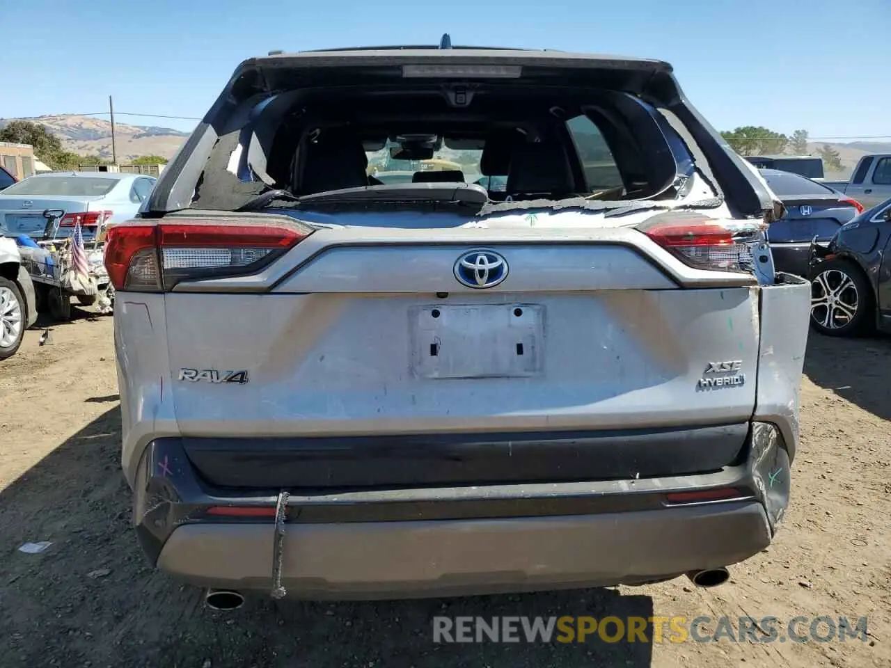 6 Photograph of a damaged car 4T3E6RFV6MU053802 TOYOTA RAV4 2021