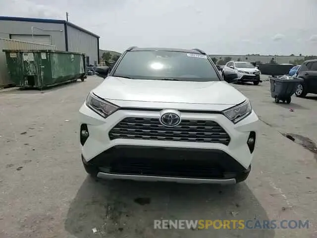 14 Photograph of a damaged car 4T3E6RFV7MU051539 TOYOTA RAV4 2021