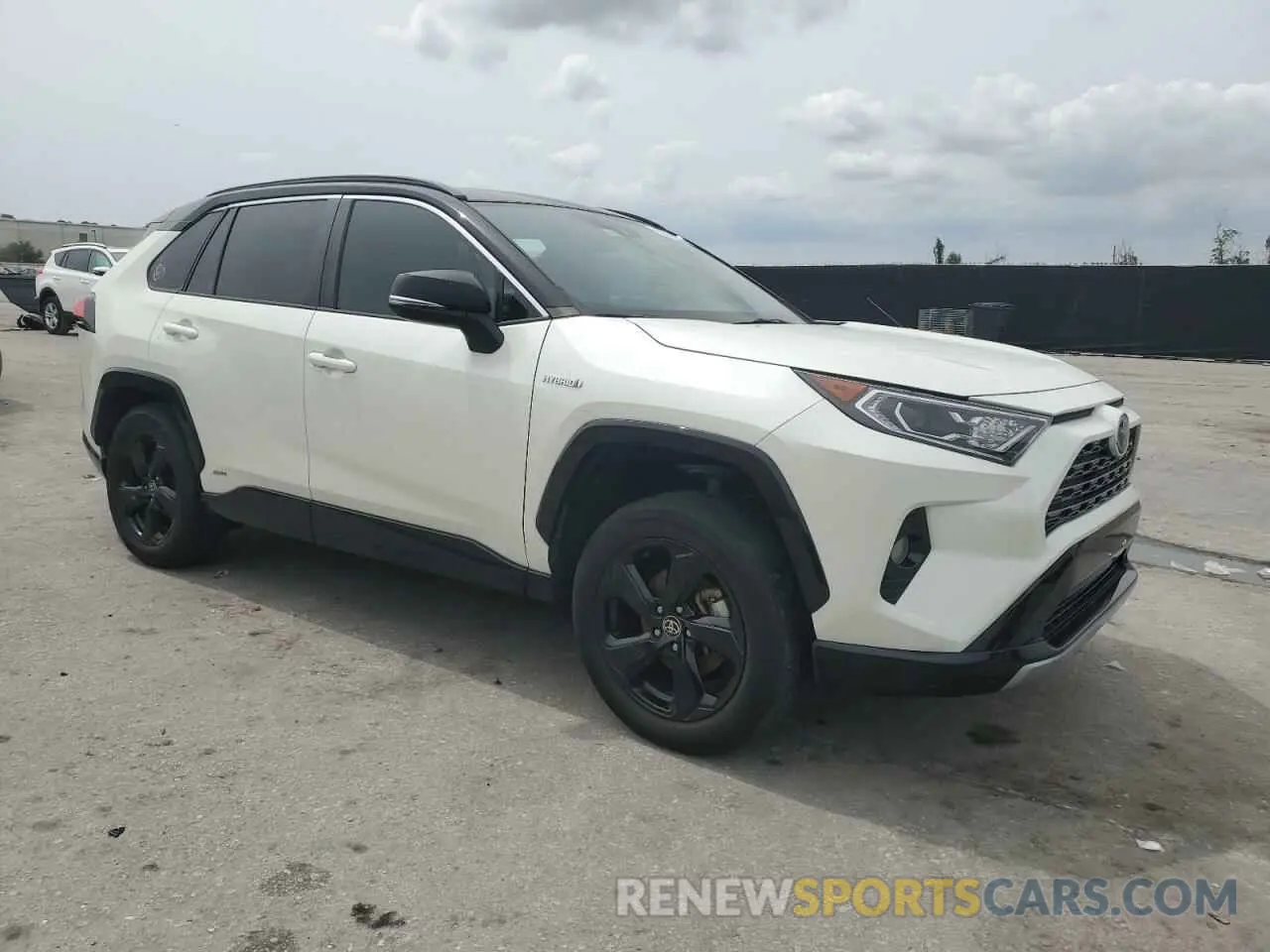 4 Photograph of a damaged car 4T3E6RFV7MU051539 TOYOTA RAV4 2021