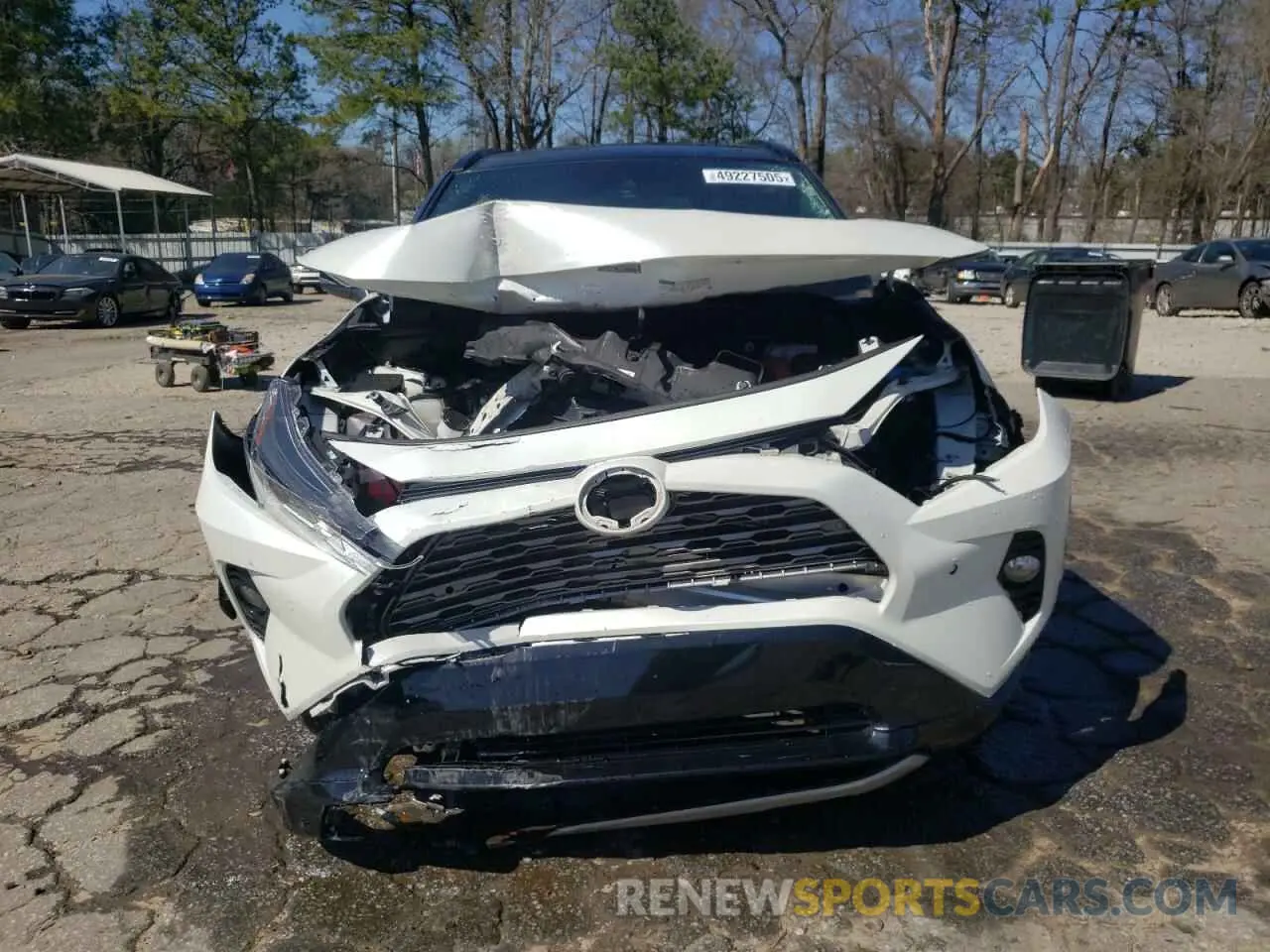 5 Photograph of a damaged car 4T3E6RFV8MU021367 TOYOTA RAV4 2021