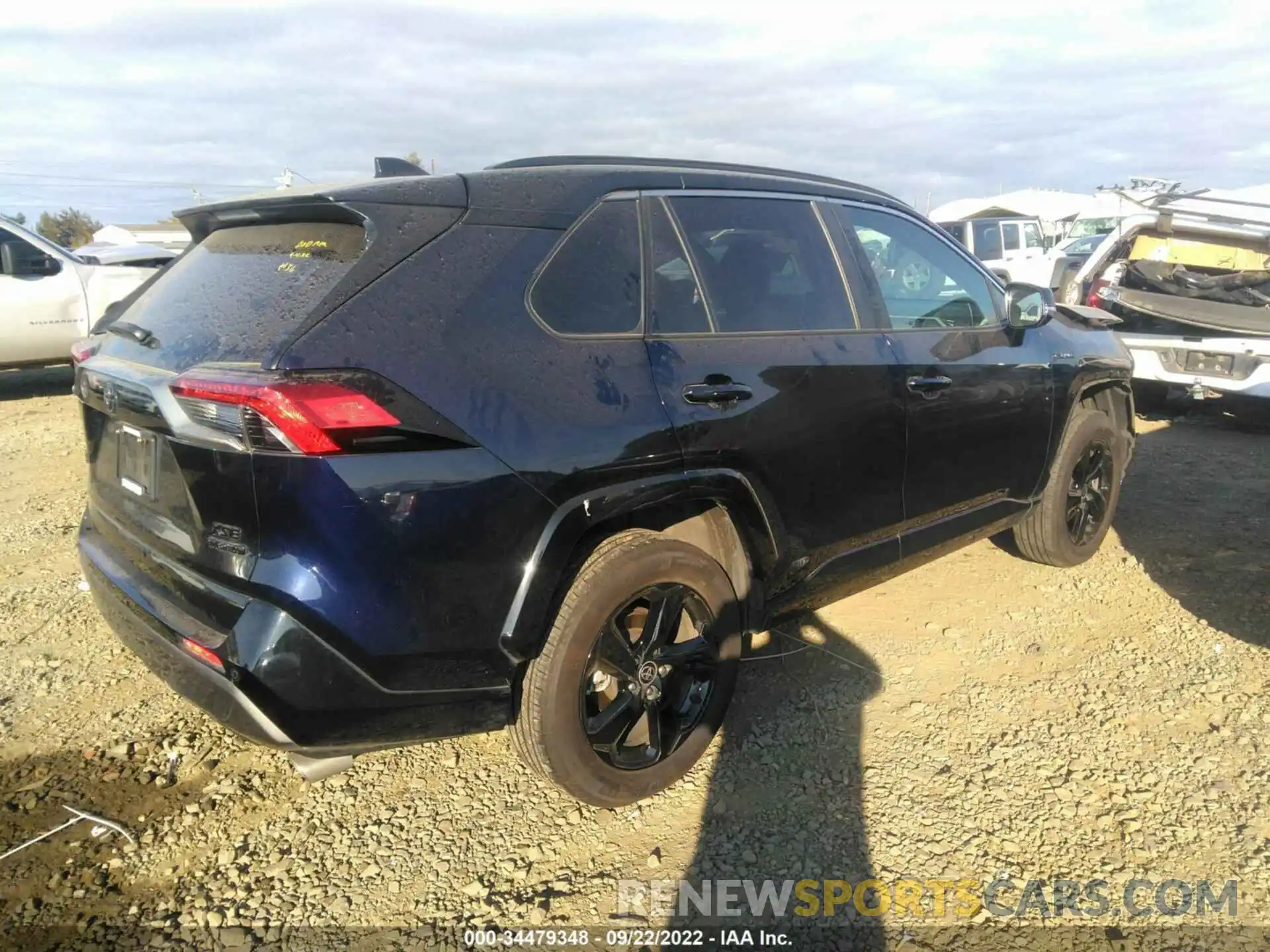 4 Photograph of a damaged car 4T3E6RFV8MU041733 TOYOTA RAV4 2021