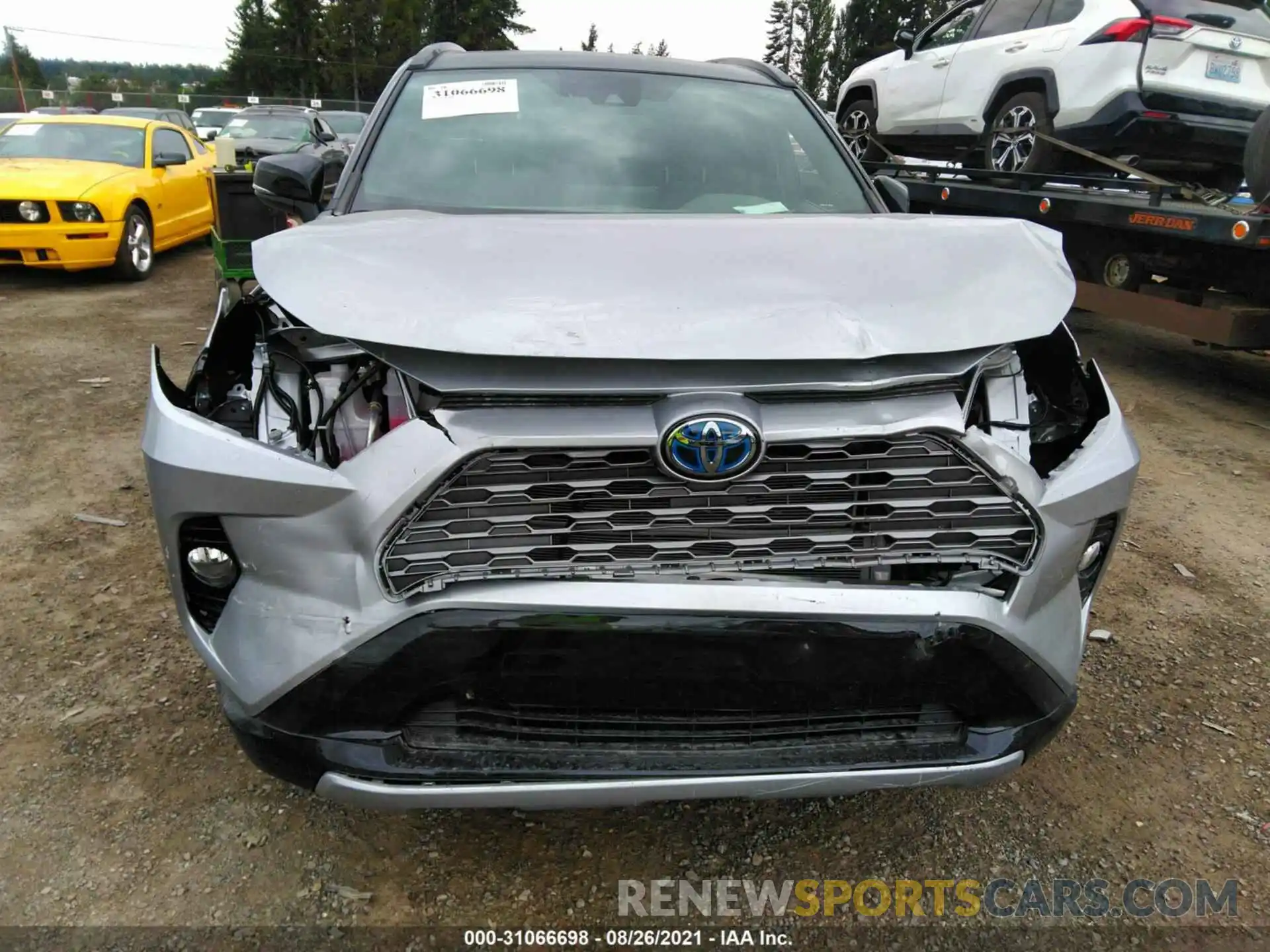 6 Photograph of a damaged car 4T3E6RFV9MU003671 TOYOTA RAV4 2021