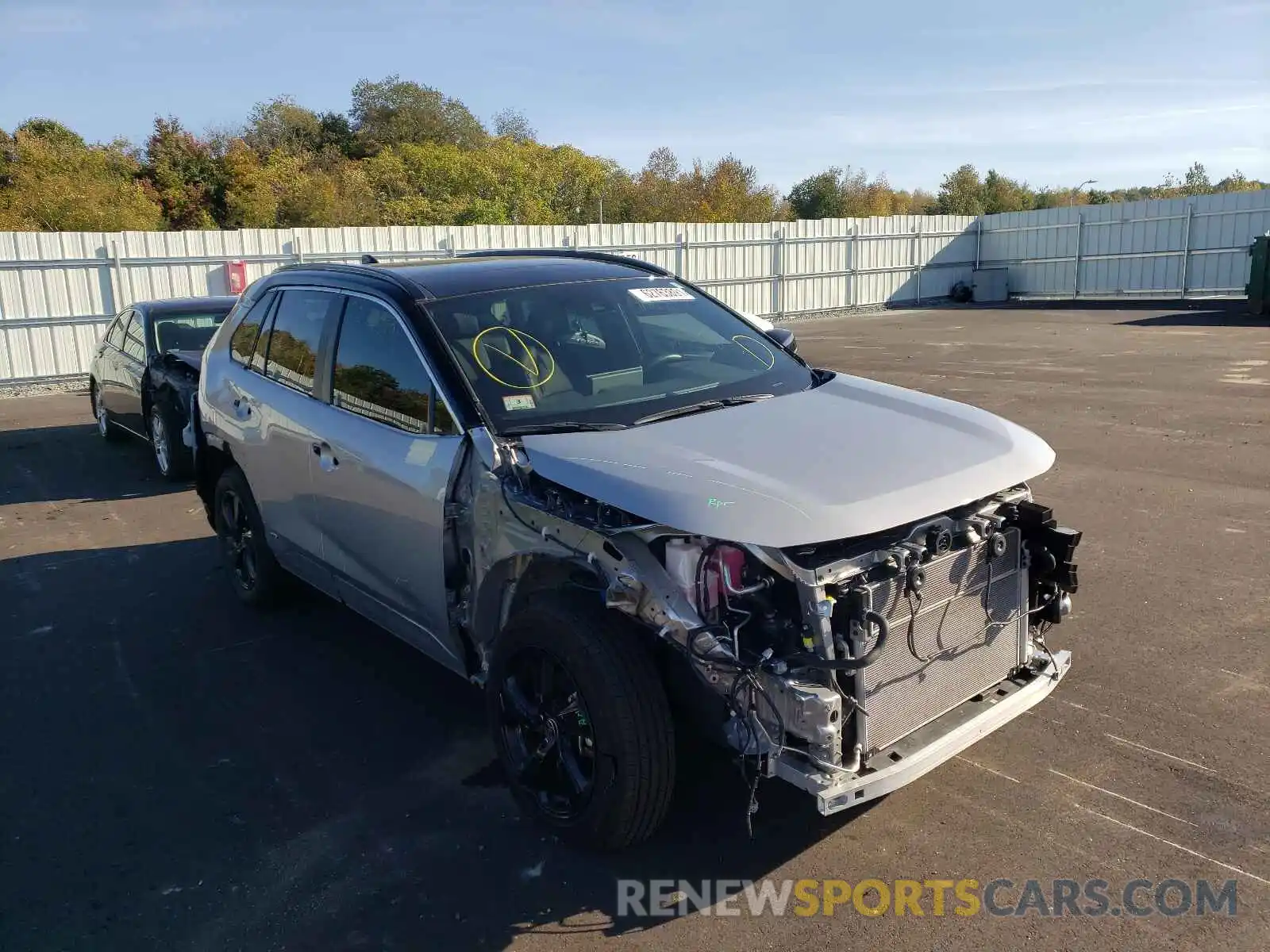 1 Photograph of a damaged car 4T3E6RFV9MU034452 TOYOTA RAV4 2021