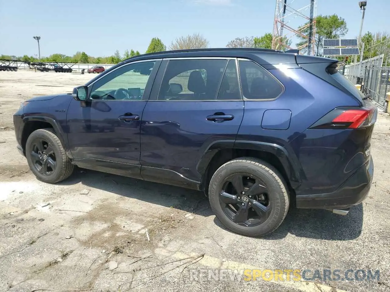 2 Photograph of a damaged car 4T3E6RFV9MU041532 TOYOTA RAV4 2021
