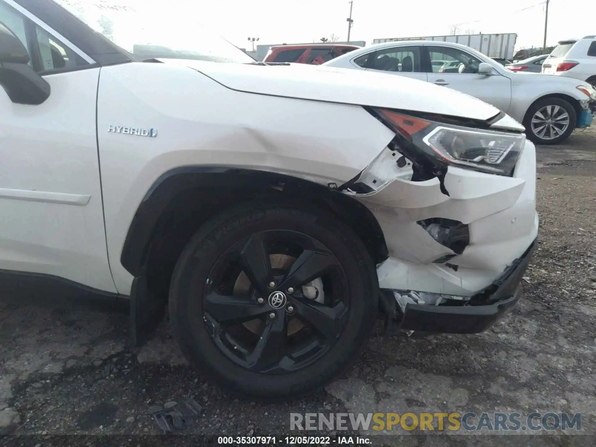 6 Photograph of a damaged car 4T3E6RFV9MU046326 TOYOTA RAV4 2021