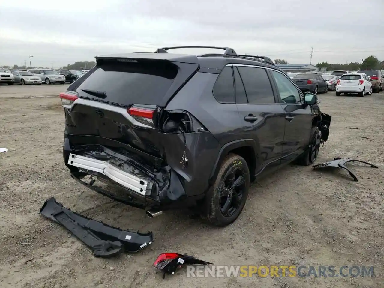 4 Photograph of a damaged car 4T3E6RFV9MU052384 TOYOTA RAV4 2021