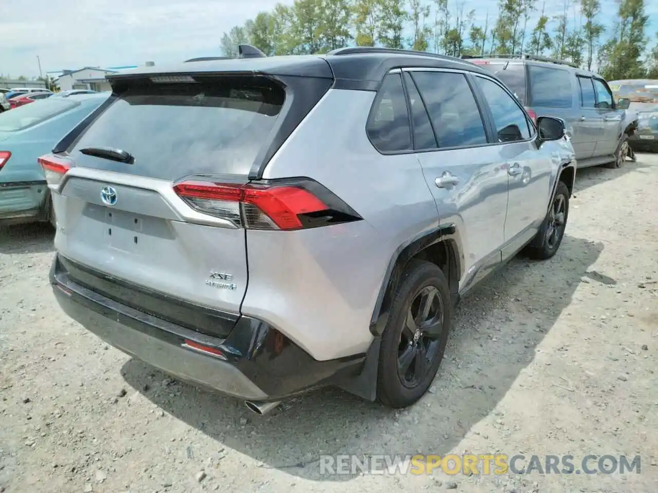 4 Photograph of a damaged car 4T3E6RFV9MU058525 TOYOTA RAV4 2021