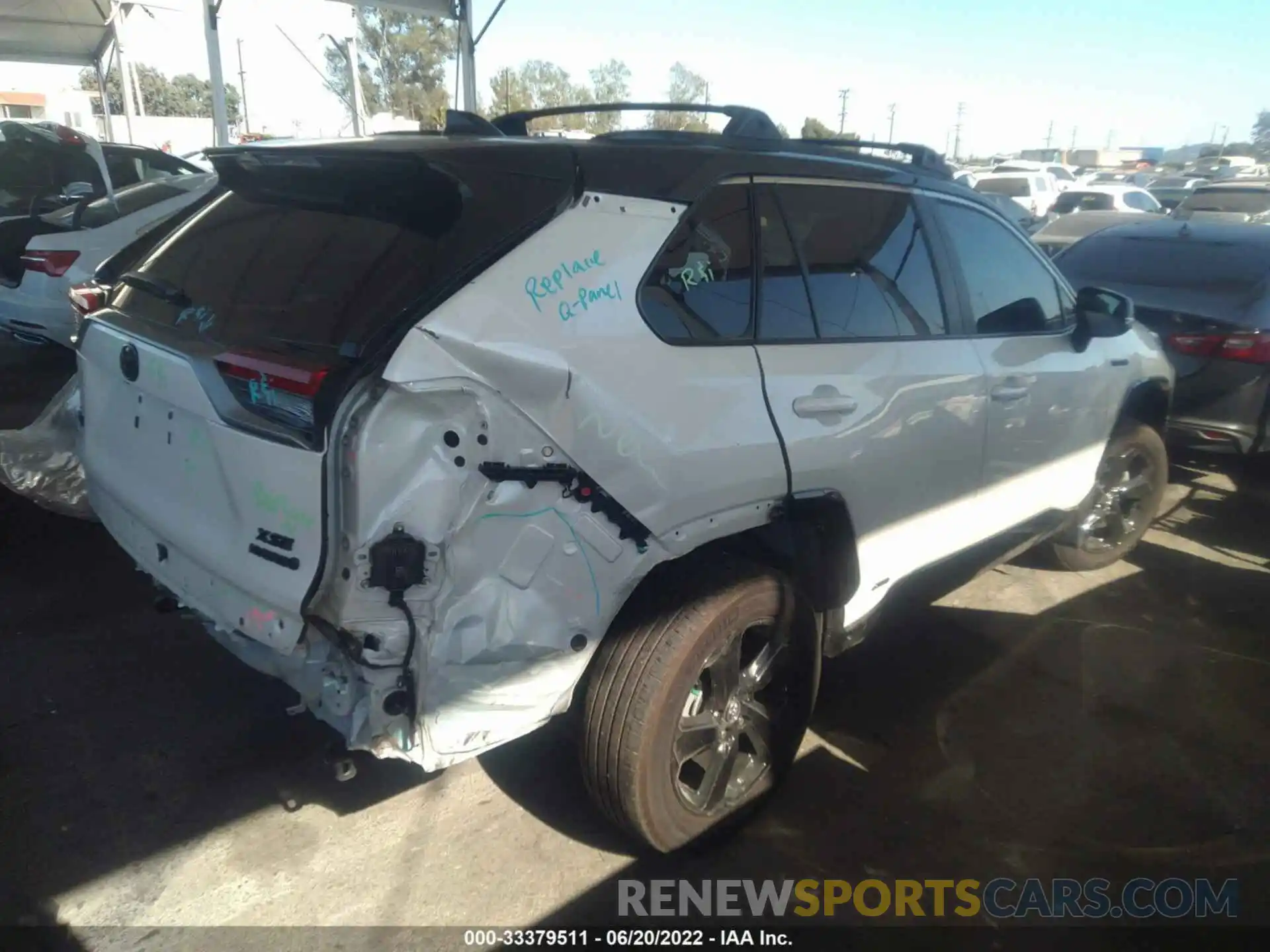 4 Photograph of a damaged car 4T3E6RFVXMU021600 TOYOTA RAV4 2021