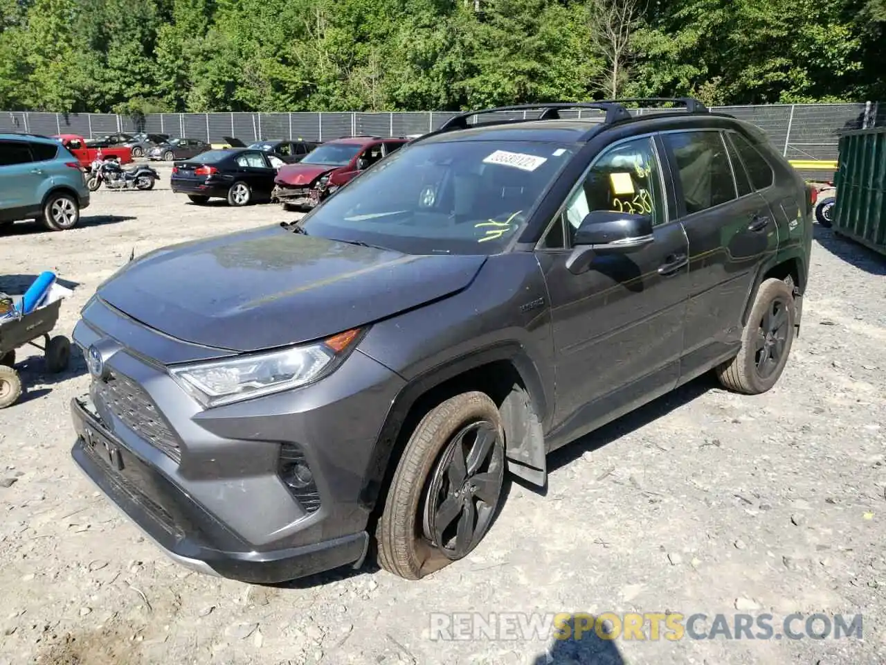 2 Photograph of a damaged car 4T3E6RFVXMU040132 TOYOTA RAV4 2021