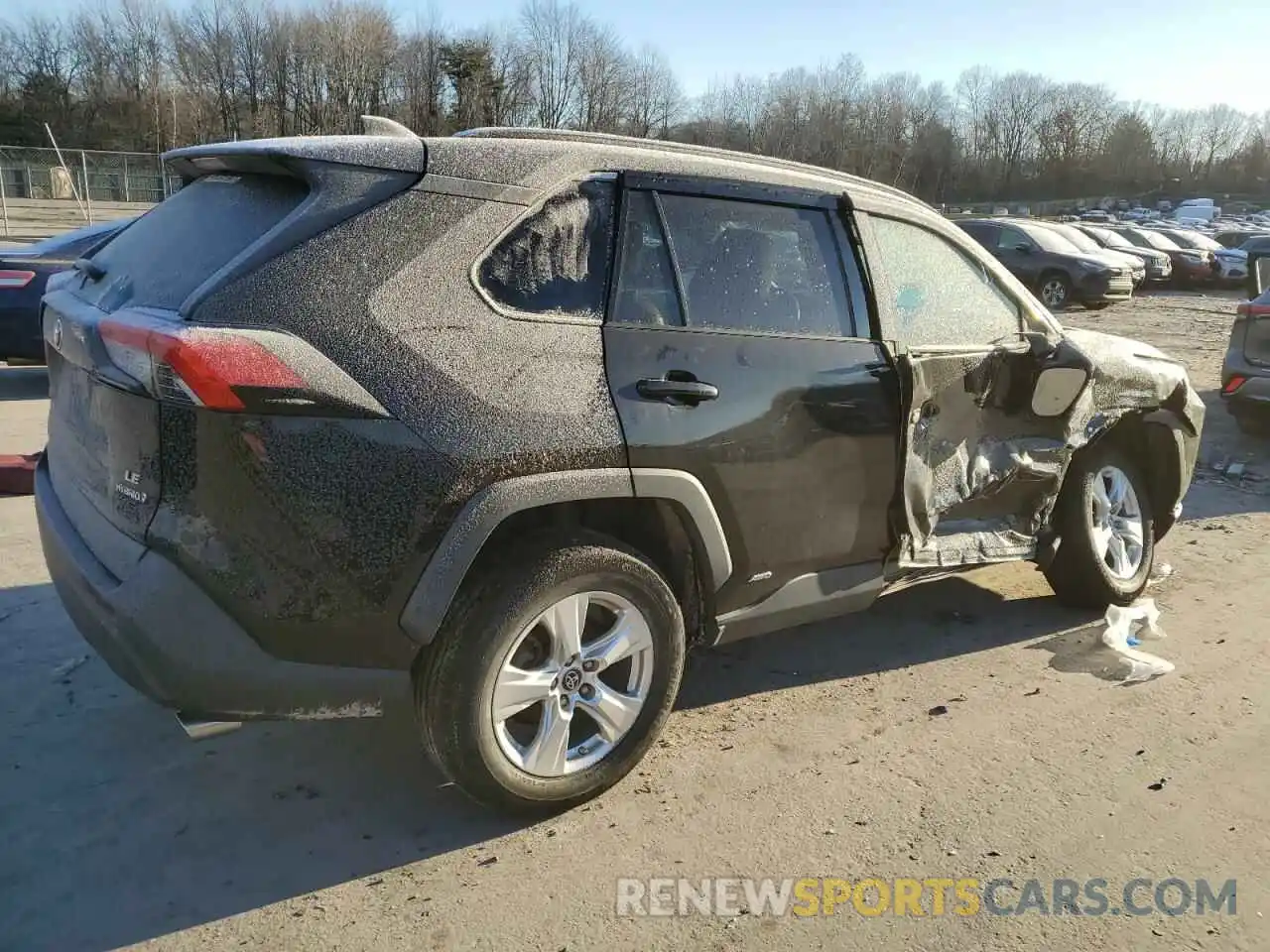 3 Photograph of a damaged car 4T3L6RFV4MU009370 TOYOTA RAV4 2021