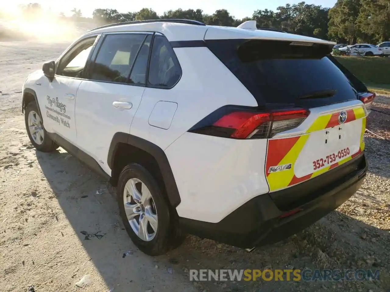 3 Photograph of a damaged car 4T3L6RFV4MU025360 TOYOTA RAV4 2021