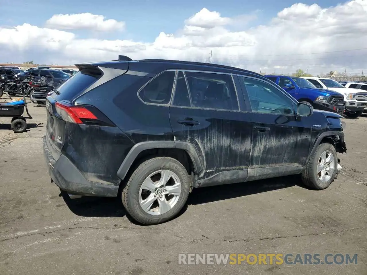 3 Photograph of a damaged car 4T3L6RFV5MU006056 TOYOTA RAV4 2021