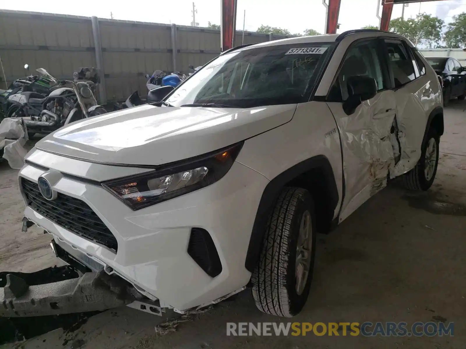 2 Photograph of a damaged car 4T3L6RFV6MU020385 TOYOTA RAV4 2021