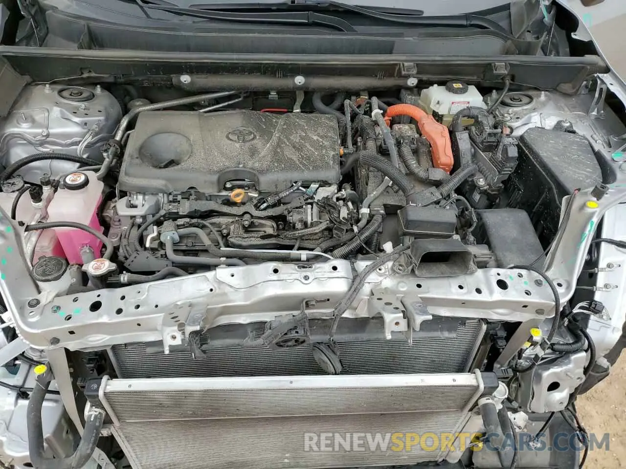 11 Photograph of a damaged car 4T3L6RFV6MU031354 TOYOTA RAV4 2021
