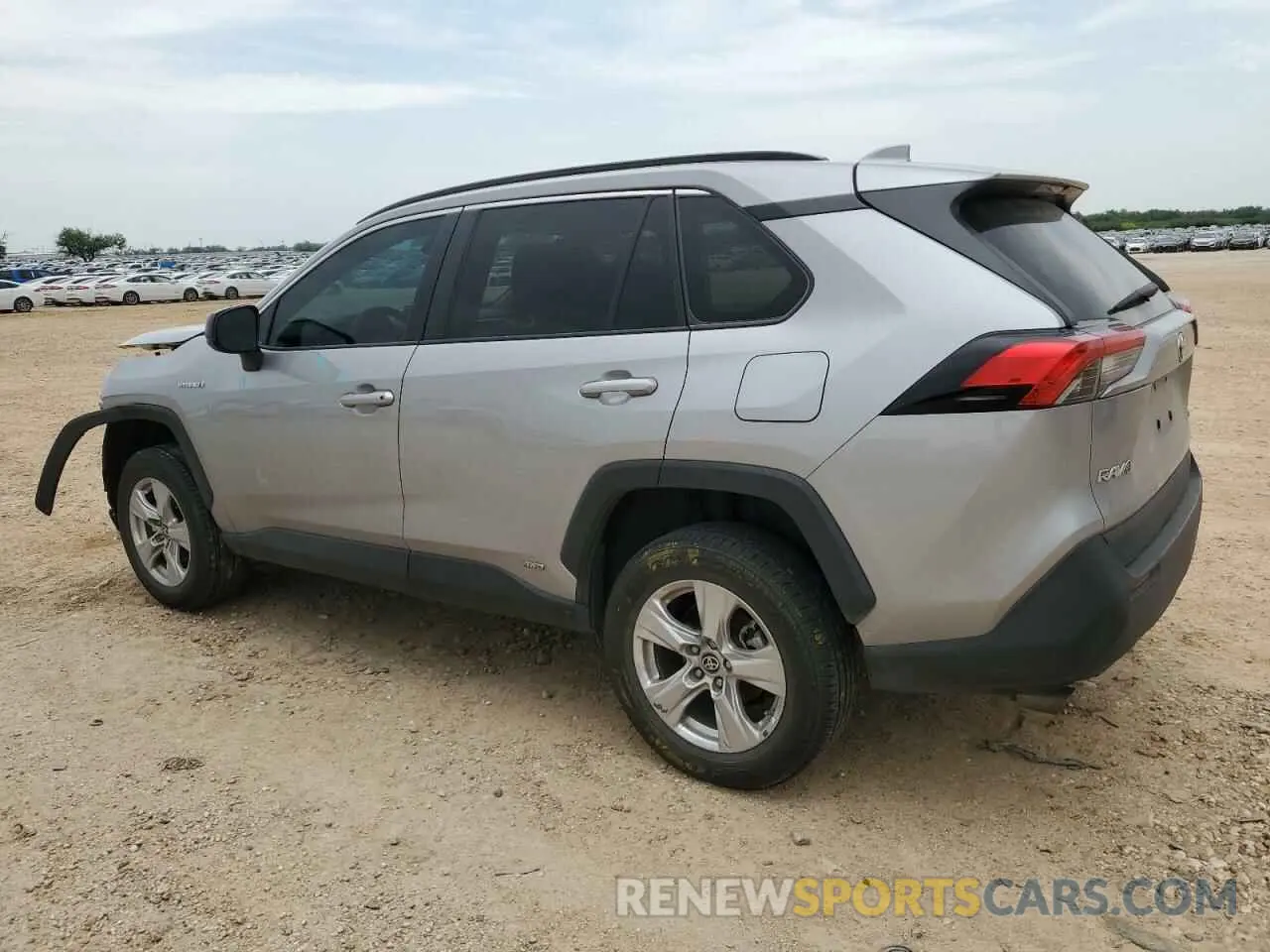 2 Photograph of a damaged car 4T3L6RFV6MU031354 TOYOTA RAV4 2021