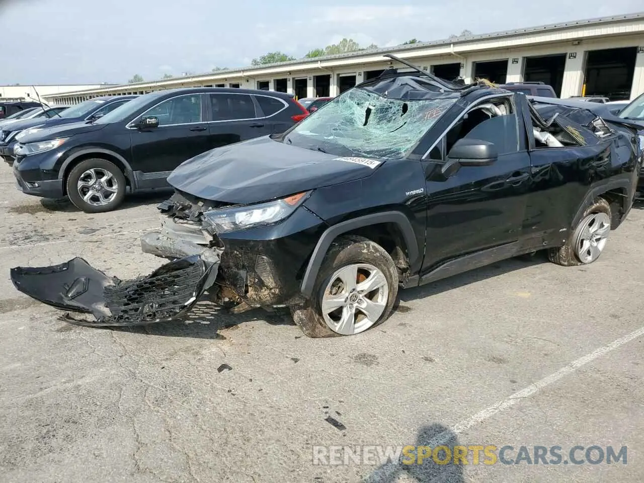 1 Photograph of a damaged car 4T3L6RFVXMU028179 TOYOTA RAV4 2021