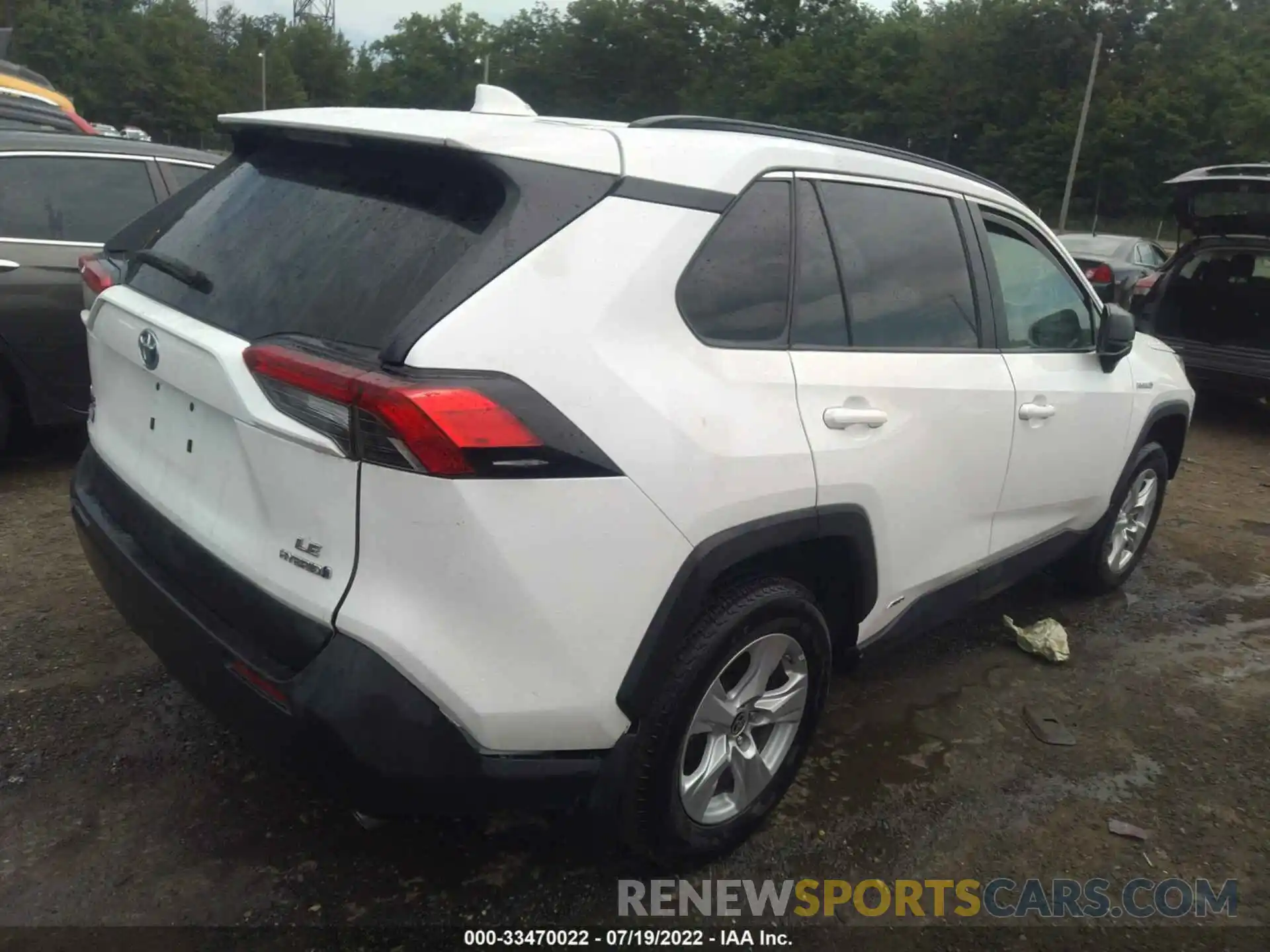 4 Photograph of a damaged car 4T3LWRFV0MU017661 TOYOTA RAV4 2021