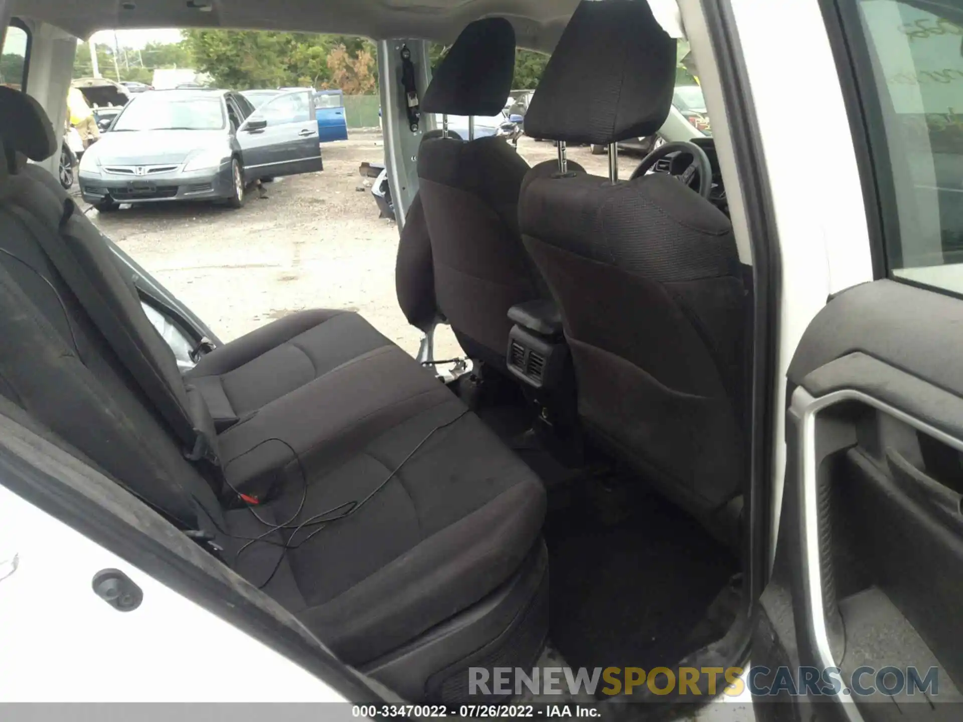 8 Photograph of a damaged car 4T3LWRFV0MU017661 TOYOTA RAV4 2021