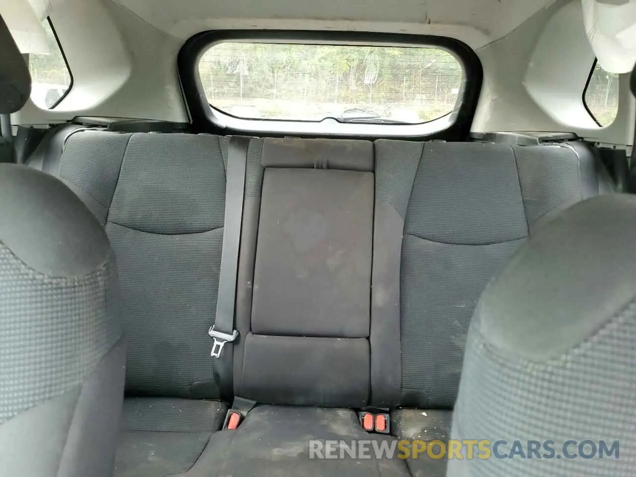 10 Photograph of a damaged car 4T3LWRFV1MU040298 TOYOTA RAV4 2021