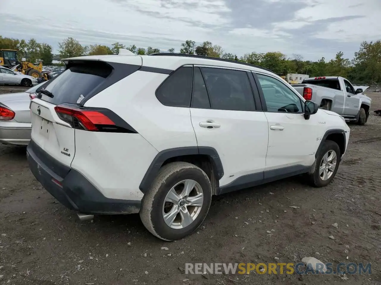 3 Photograph of a damaged car 4T3LWRFV1MU040298 TOYOTA RAV4 2021