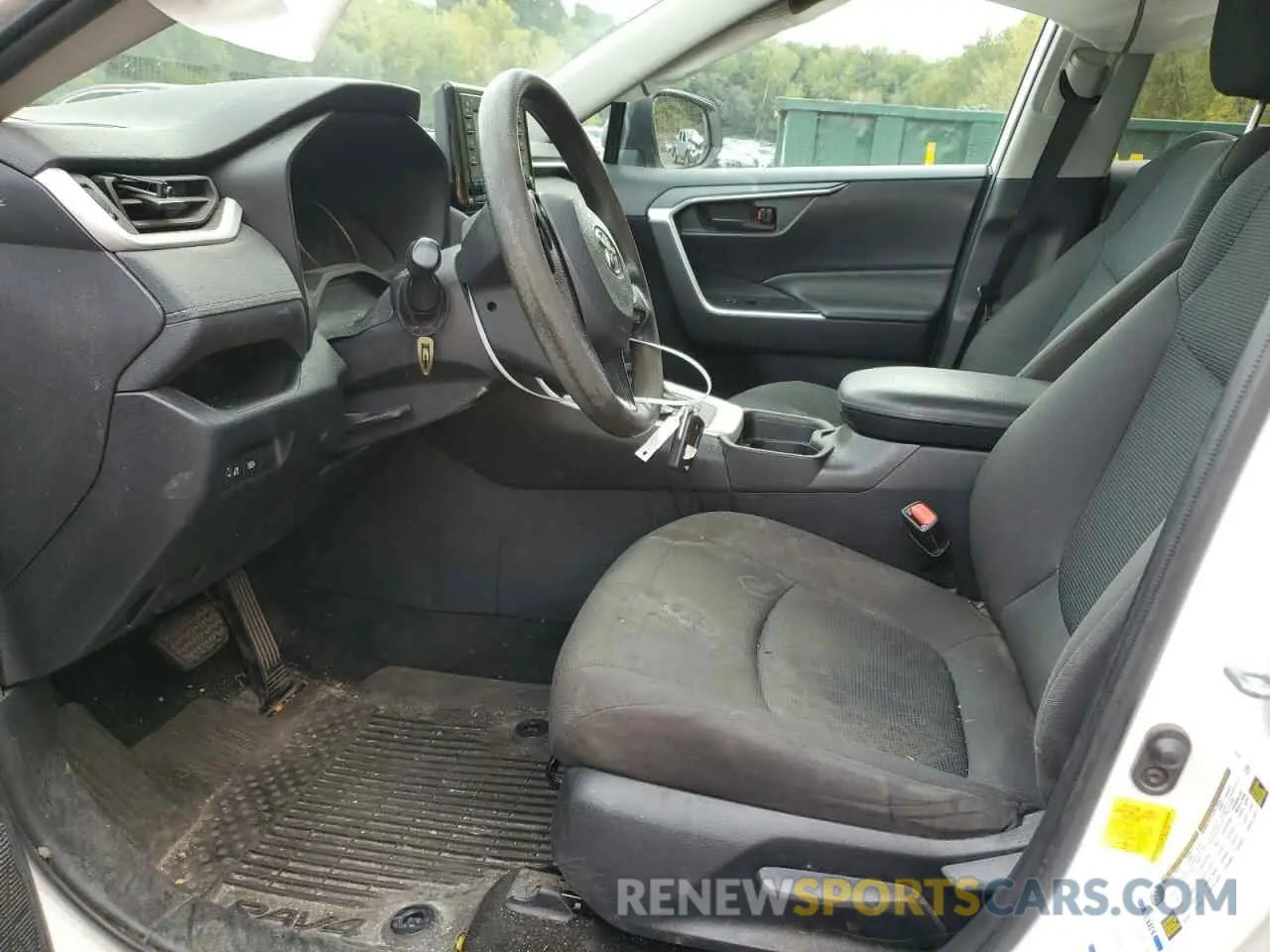 7 Photograph of a damaged car 4T3LWRFV1MU040298 TOYOTA RAV4 2021