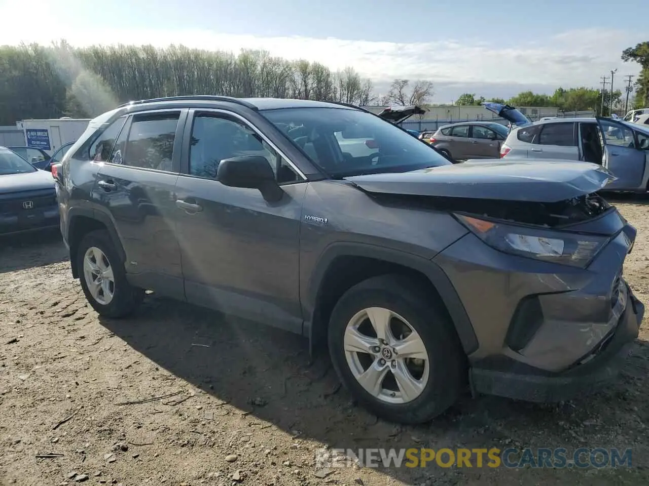 4 Photograph of a damaged car 4T3LWRFV3MU019307 TOYOTA RAV4 2021
