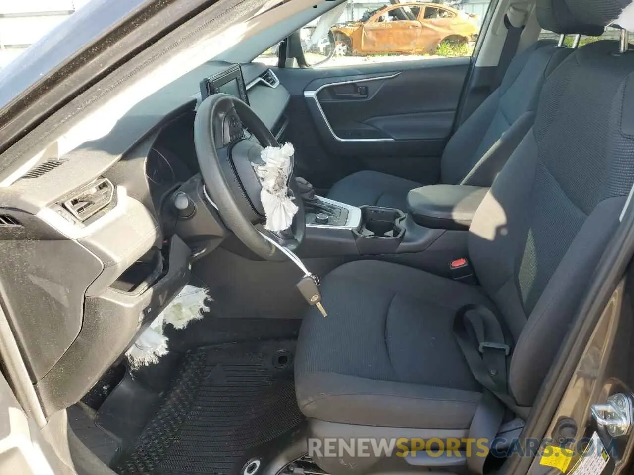 7 Photograph of a damaged car 4T3LWRFV3MU019307 TOYOTA RAV4 2021
