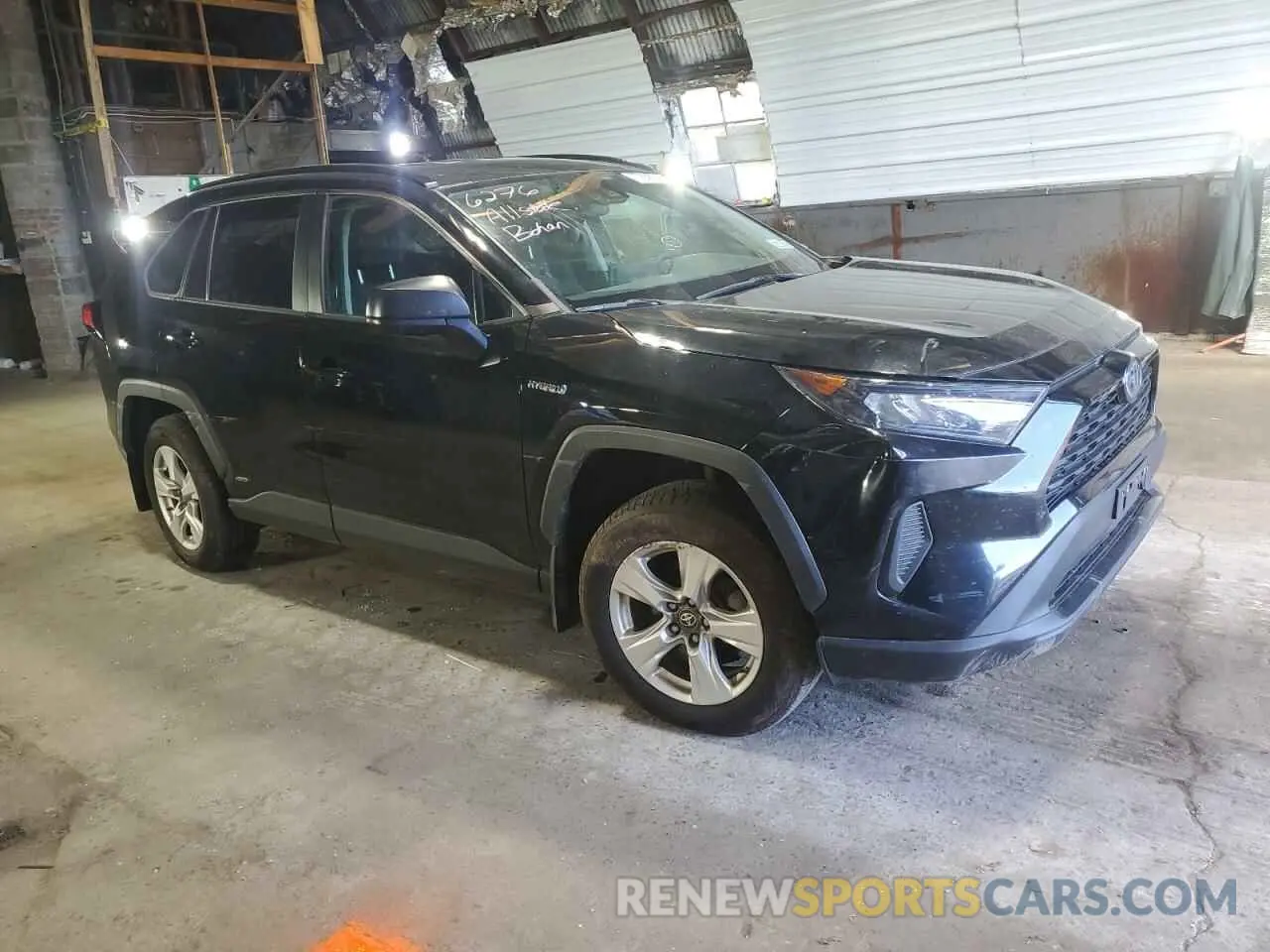 4 Photograph of a damaged car 4T3LWRFV4MU021373 TOYOTA RAV4 2021