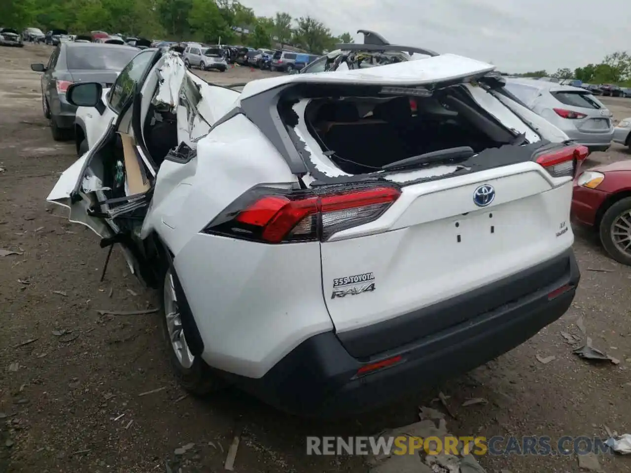 3 Photograph of a damaged car 4T3LWRFV4MU042577 TOYOTA RAV4 2021