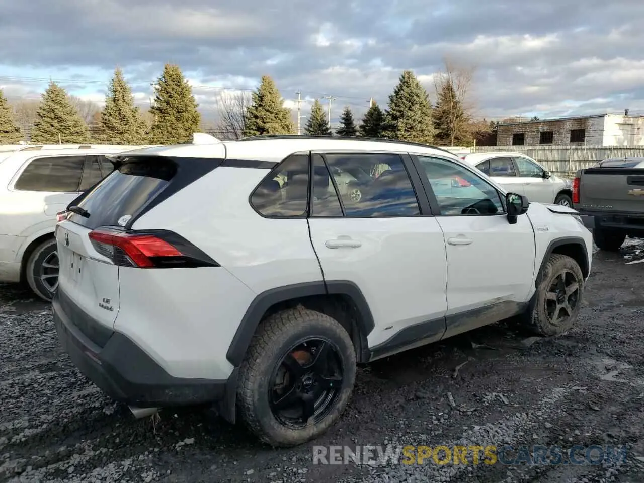 3 Photograph of a damaged car 4T3LWRFV4MU044491 TOYOTA RAV4 2021