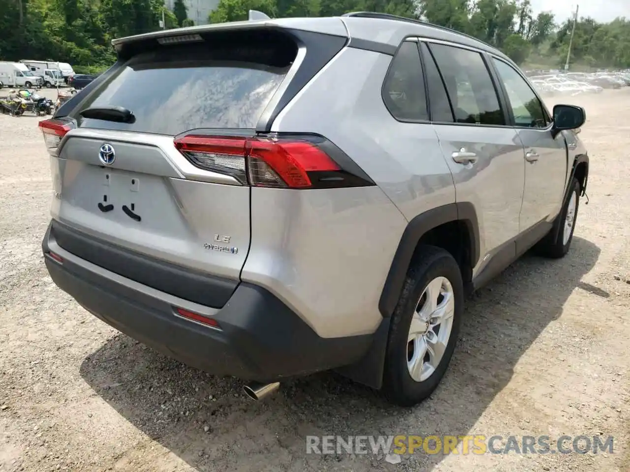 4 Photograph of a damaged car 4T3LWRFV5MU018059 TOYOTA RAV4 2021