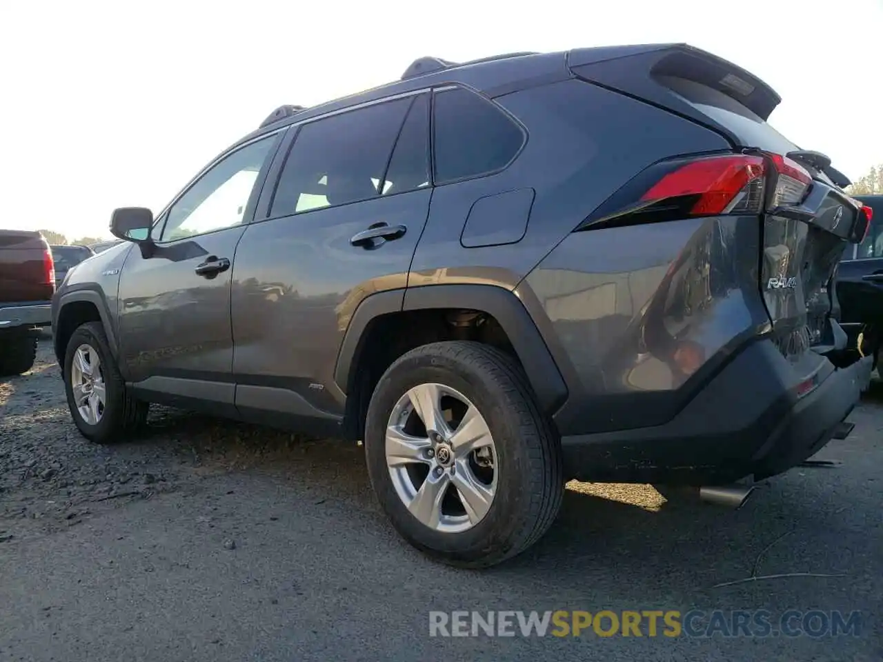 2 Photograph of a damaged car 4T3LWRFV5MU041762 TOYOTA RAV4 2021