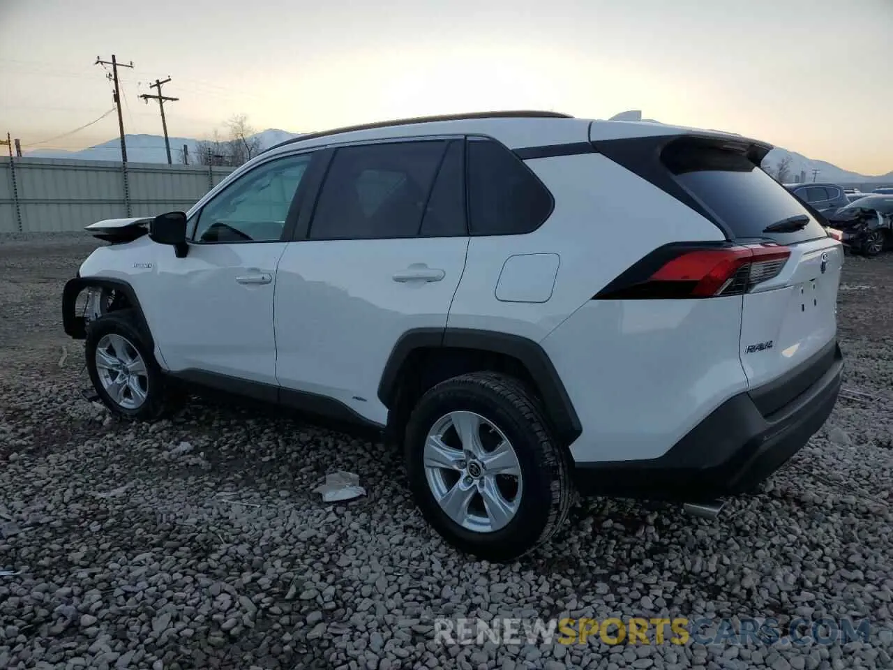 2 Photograph of a damaged car 4T3LWRFV6MU033122 TOYOTA RAV4 2021
