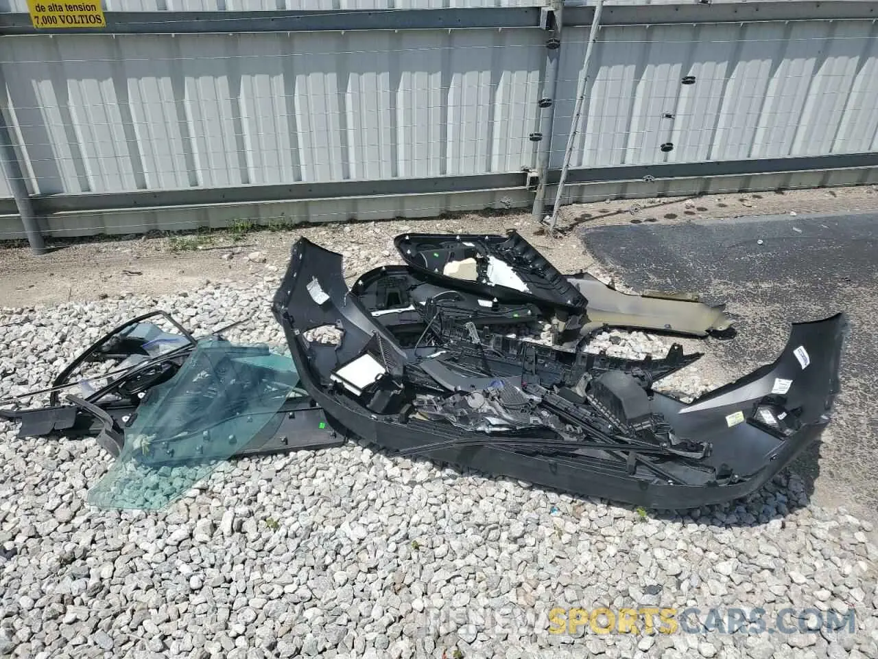 13 Photograph of a damaged car 4T3LWRFV6MU034111 TOYOTA RAV4 2021