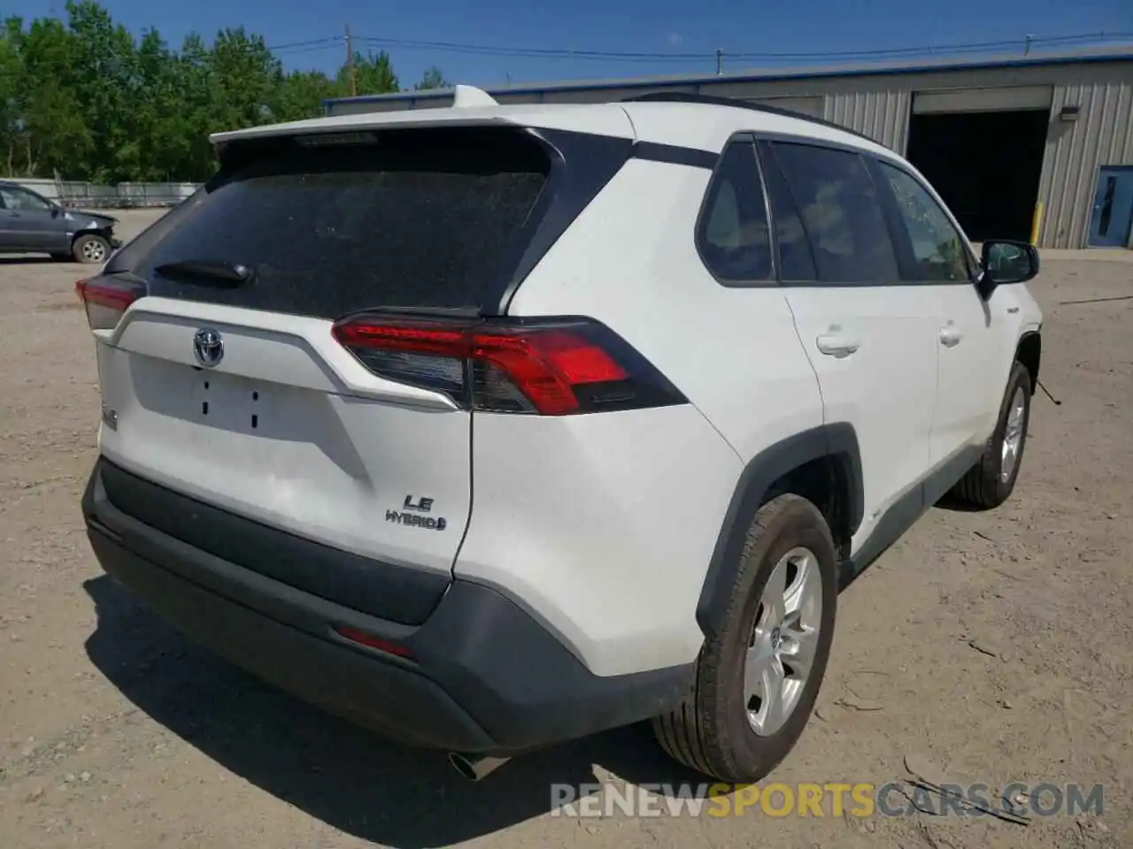 4 Photograph of a damaged car 4T3LWRFV7MU043058 TOYOTA RAV4 2021