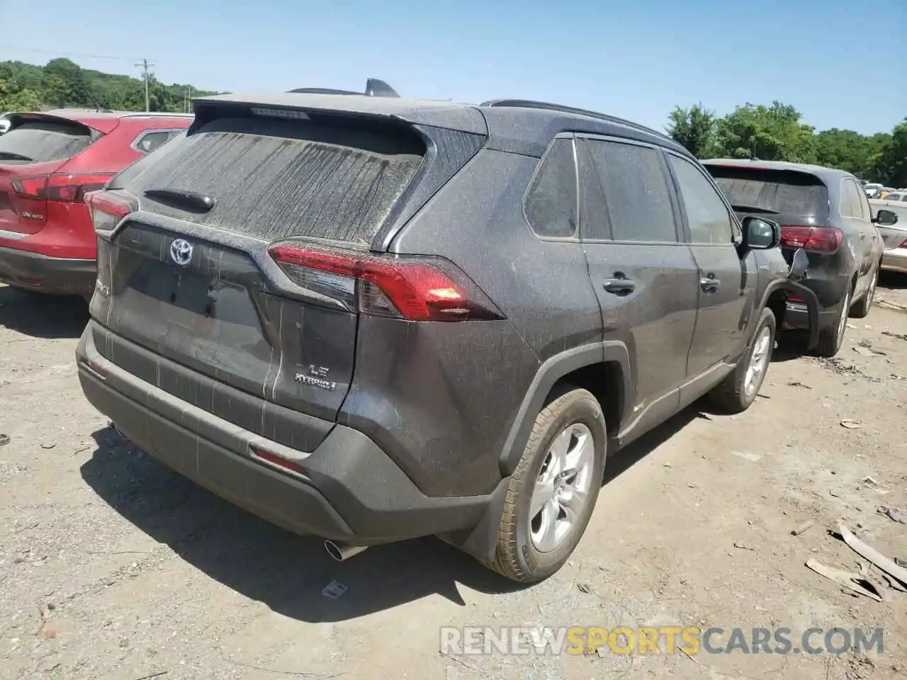 4 Photograph of a damaged car 4T3LWRFV7MU050026 TOYOTA RAV4 2021