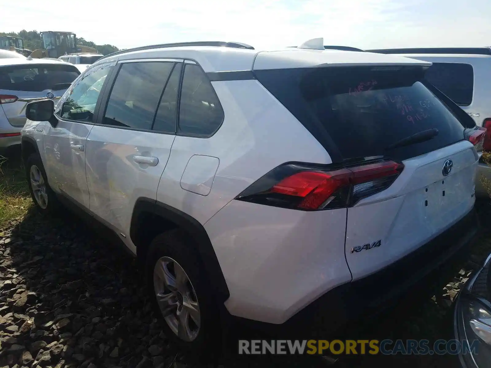 3 Photograph of a damaged car 4T3LWRFV8MU020338 TOYOTA RAV4 2021