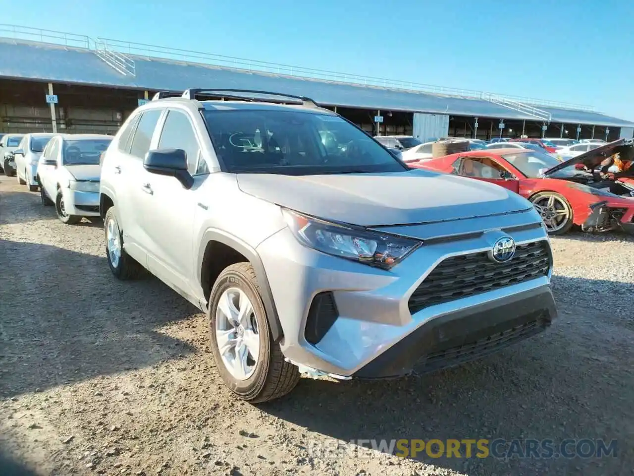 1 Photograph of a damaged car 4T3LWRFV9MU034474 TOYOTA RAV4 2021