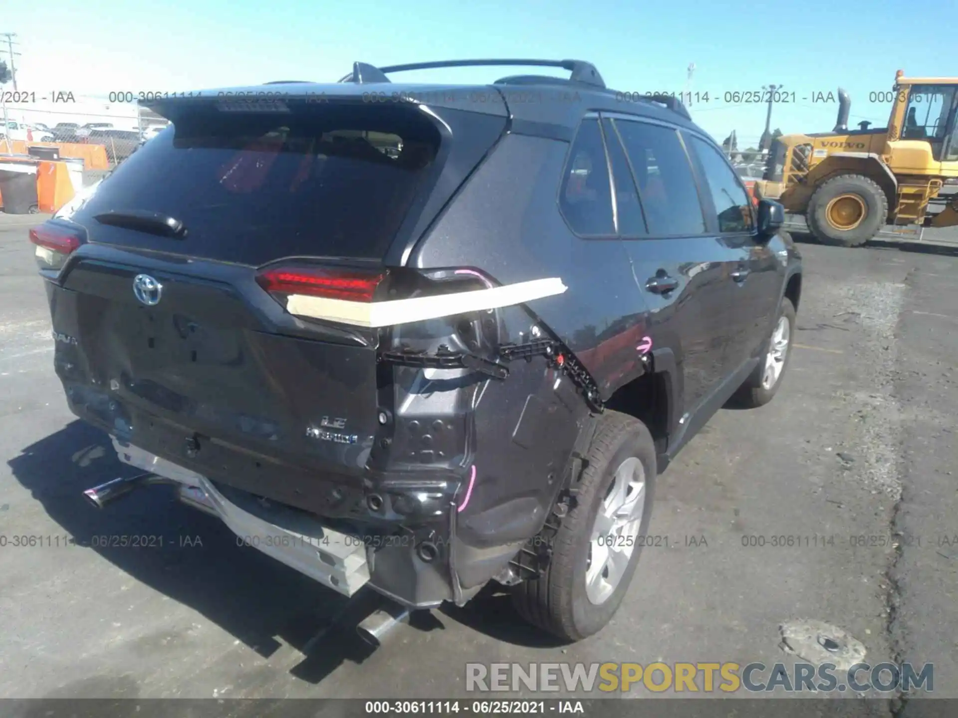 4 Photograph of a damaged car 4T3LWRFVXMU012418 TOYOTA RAV4 2021