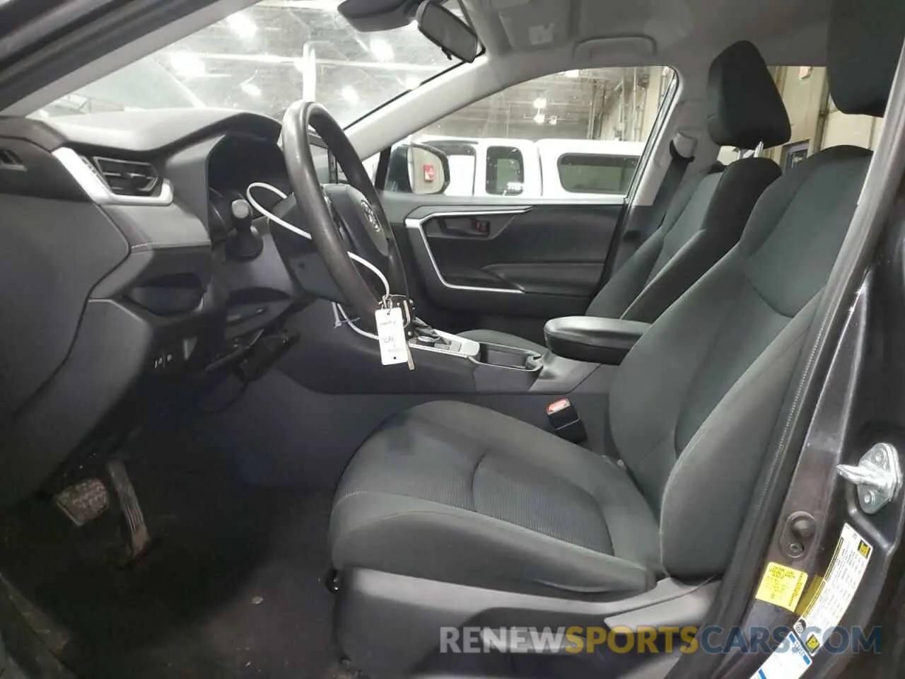 7 Photograph of a damaged car 4T3M6RFV0MU018880 TOYOTA RAV4 2021