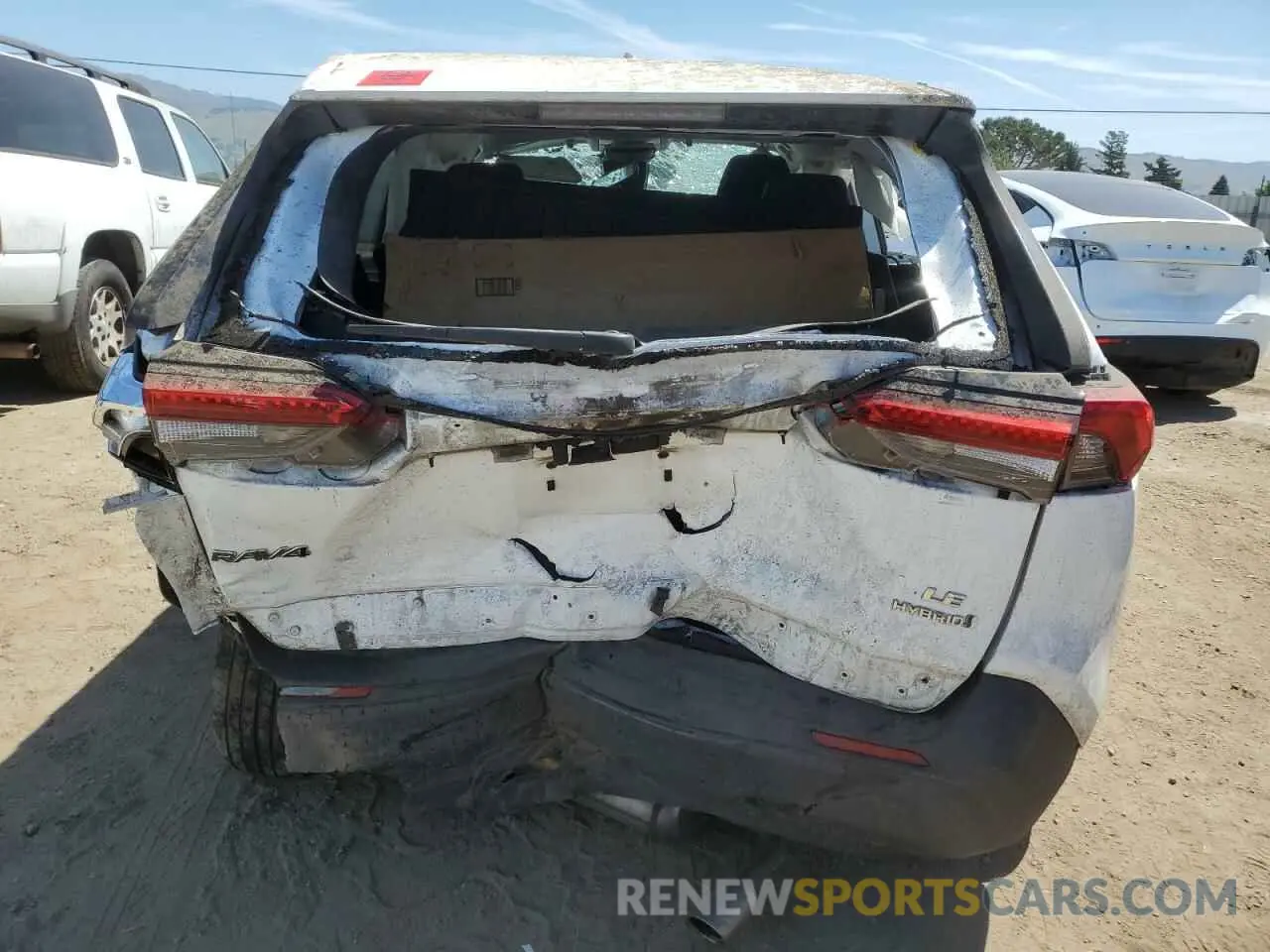 6 Photograph of a damaged car 4T3M6RFV3MU012071 TOYOTA RAV4 2021