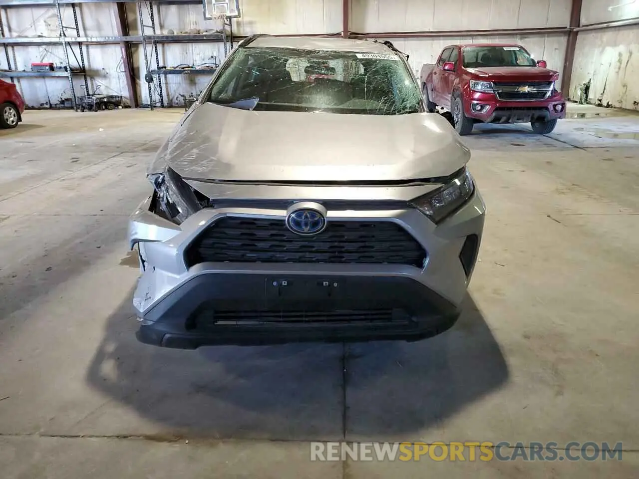 5 Photograph of a damaged car 4T3M6RFV3MU025287 TOYOTA RAV4 2021