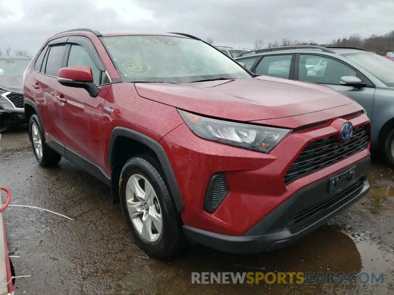 1 Photograph of a damaged car 4T3M6RFV4MU009664 TOYOTA RAV4 2021