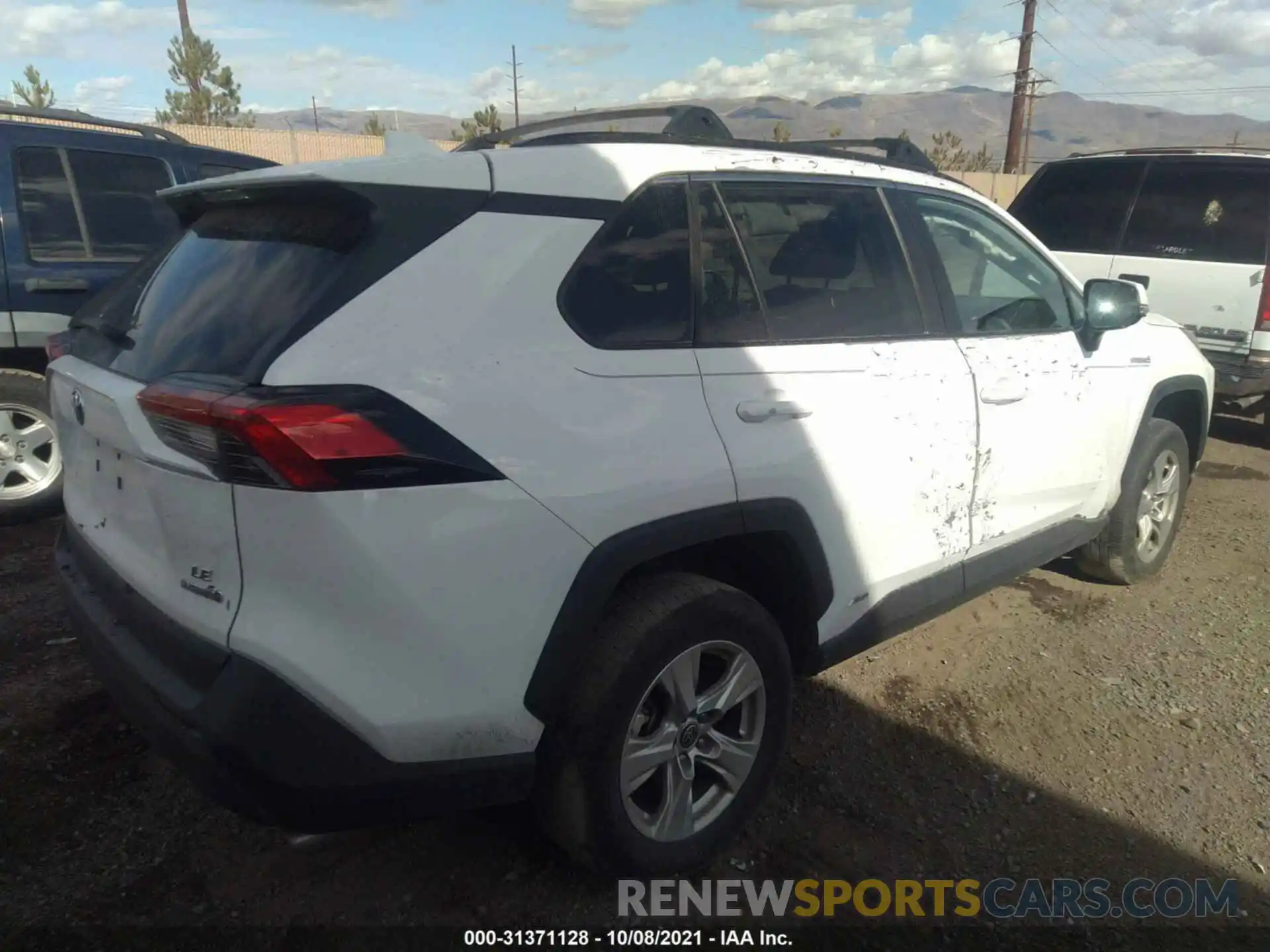 4 Photograph of a damaged car 4T3M6RFV4MU030143 TOYOTA RAV4 2021