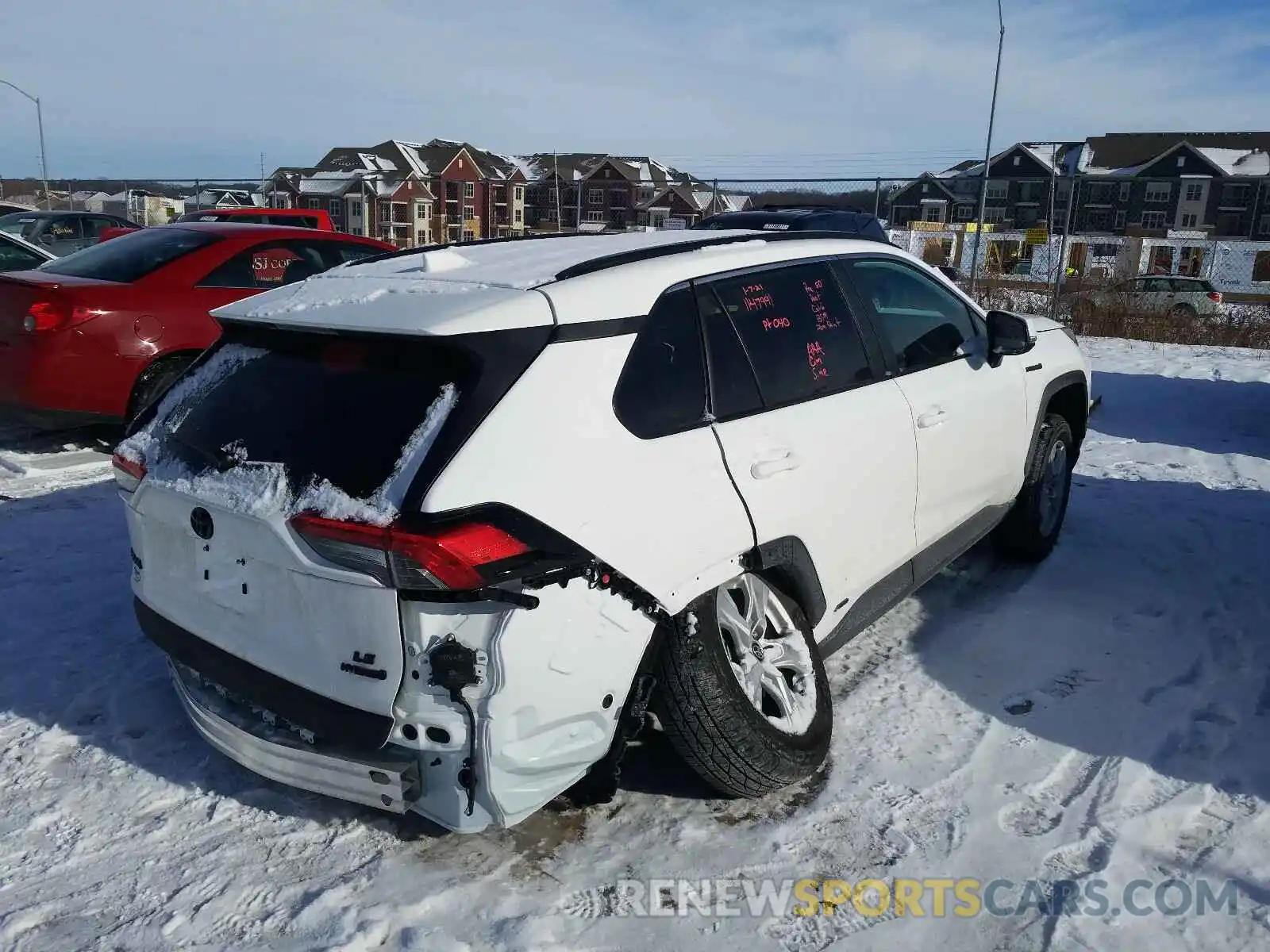 4 Photograph of a damaged car 4T3M6RFV7MU008010 TOYOTA RAV4 2021